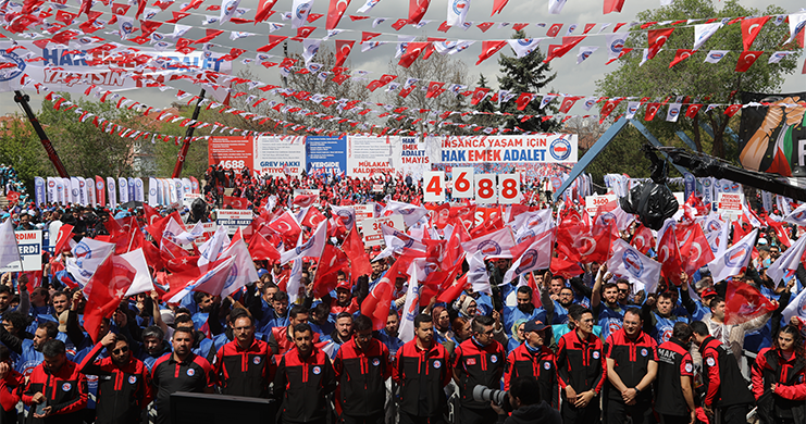 MEMUR-SEN ANKARA’DA: ANITPARK’TA 1 MAYIS COŞKUSU